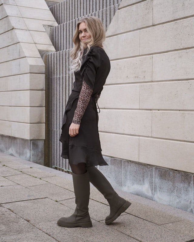 Novalee Dress - Black - Neo Noir - Kjoler - VILLOID.no