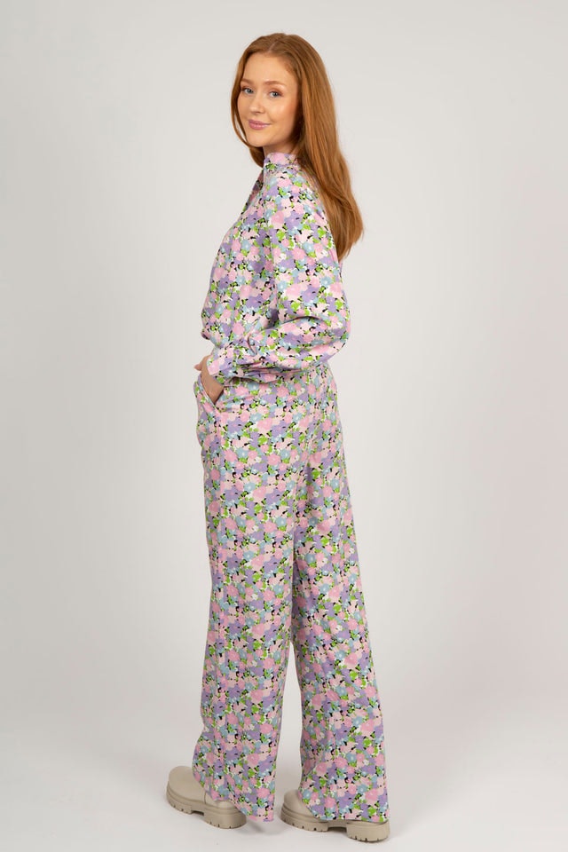 Judita HW Wide Pant - Violet Tulip AOP