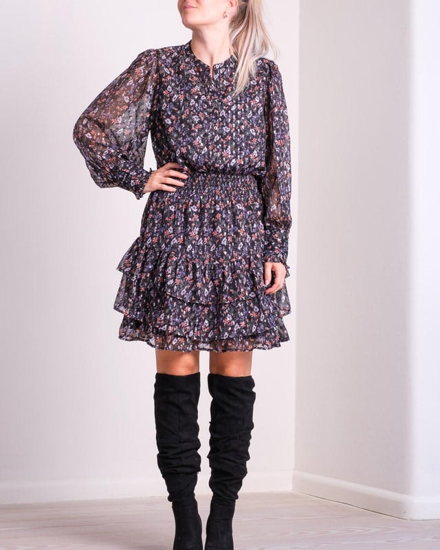 Bimba Glitter Flower Dress - Black Floral - Neo Noir - Kjoler - VILLOID.no