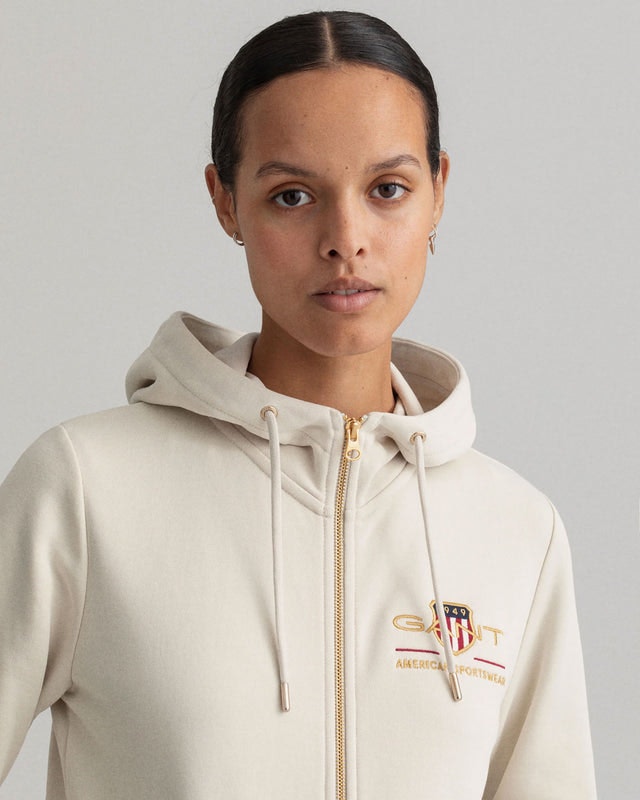 D2. Archive Shield Full Zip - Putty