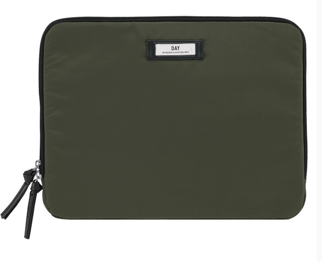 Day Gweneth Folder 13 - Dusty Olive - DAY ET - Tilbehør - VILLOID.no