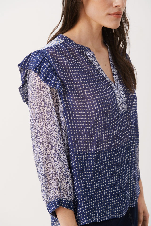 OrianaPW Blouse - Blue Border Print