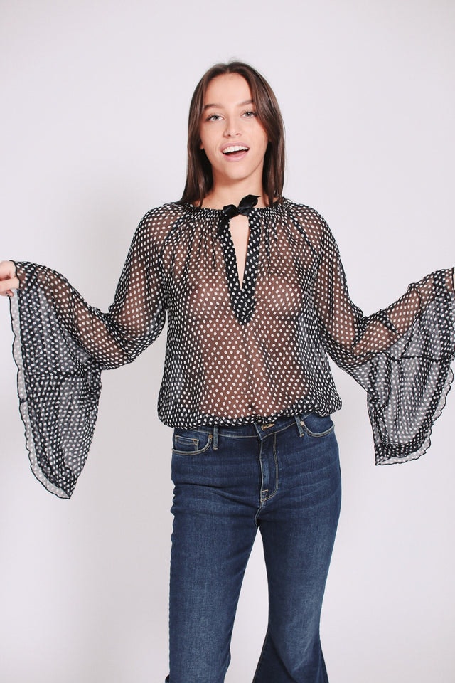 Silje Dotsblouse - Black - Line of Oslo - Bluser & Skjorter - VILLOID.no
