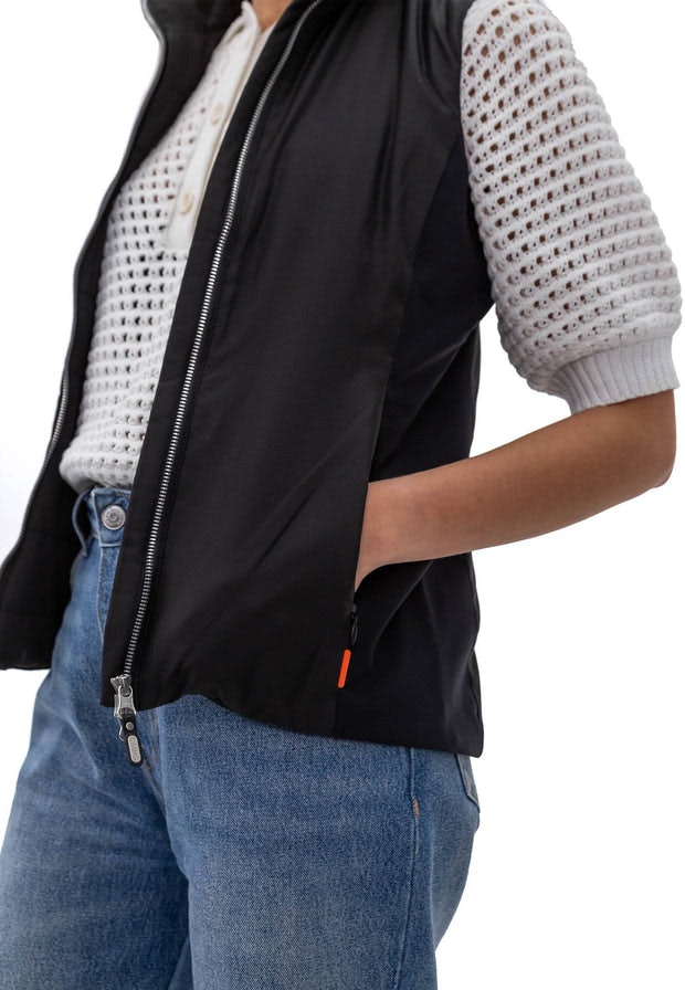 The Womens Hybrid Vest - Black