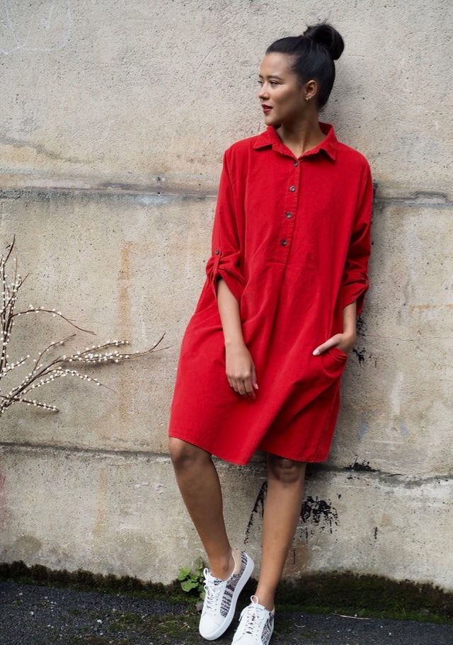 Matilde Cord Dress - Red - Nectar - Kjoler - VILLOID.no