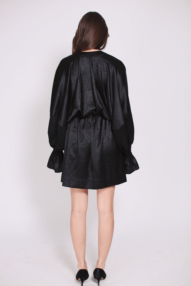 Ragnhild Soliddress - Black - Line of Oslo - Kjoler - VILLOID.no
