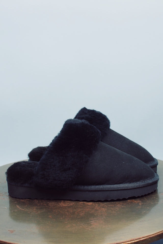 Slipper Shearling Suede - Black - Cedrico - Sko - VILLOID.no