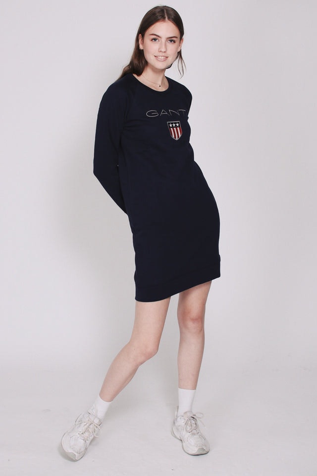 Gant Shield Logo C-neck Dress - Evening blue - GANT - Kjoler - VILLOID.no