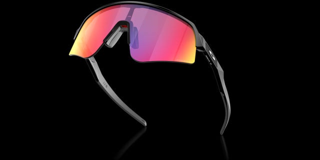 Sutro Lite Sweep - Matte Black - Prizm Road