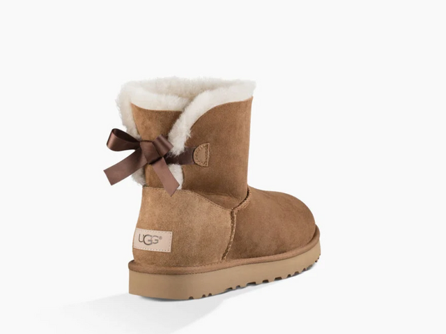 W Mini Bailey Bow II - Chestnut - Ugg - Sko - VILLOID.no