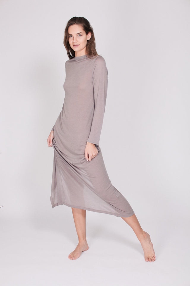 The Sweater Dress - Stone - AWAN - Loungewear - VILLOID.no
