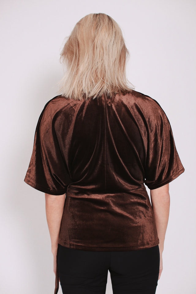 Tara Velvet Blouse - Brown - Line of Oslo - Bluser & Skjorter - VILLOID.no