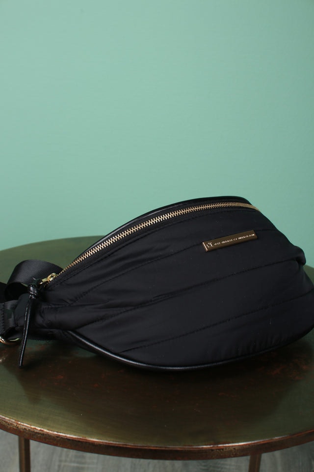 Day GW Puffer Bum bag - Black - DAY ET - Tilbehør - VILLOID.no