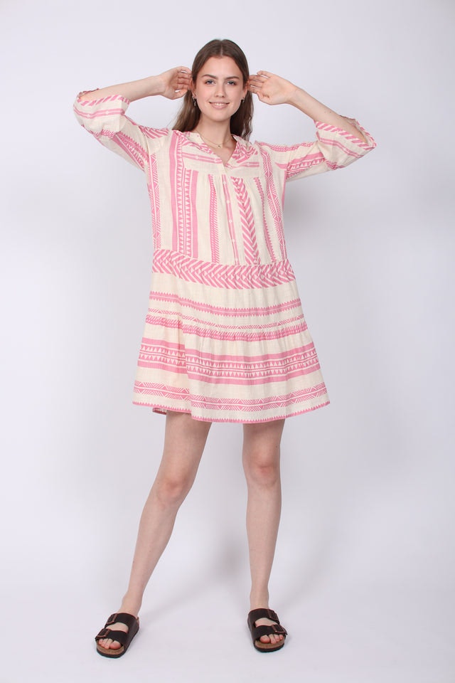 Gunvor Aztec Dress - Pink - Neo Noir - Kjoler - VILLOID.no