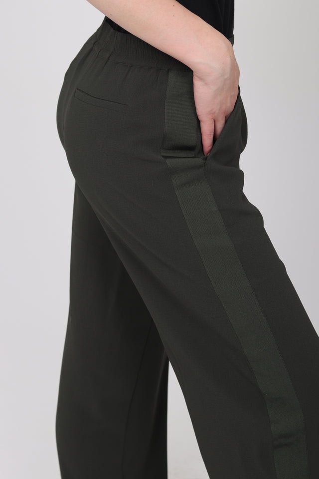 Moja Solid Trouser - Army - Holzweiler - Bukser & Shorts - VILLOID.no