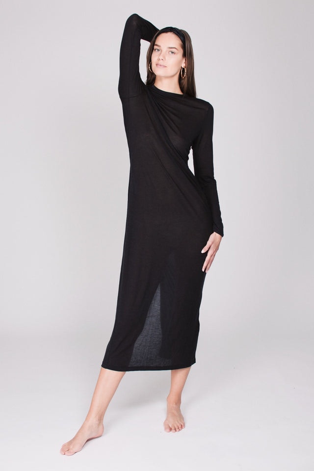 The Sweater Dress - Almost Black - AWAN - Loungewear - VILLOID.no