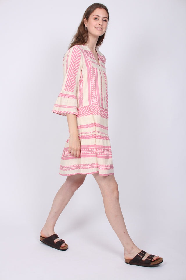 Gunvor Aztec Dress - Pink - Neo Noir - Kjoler - VILLOID.no