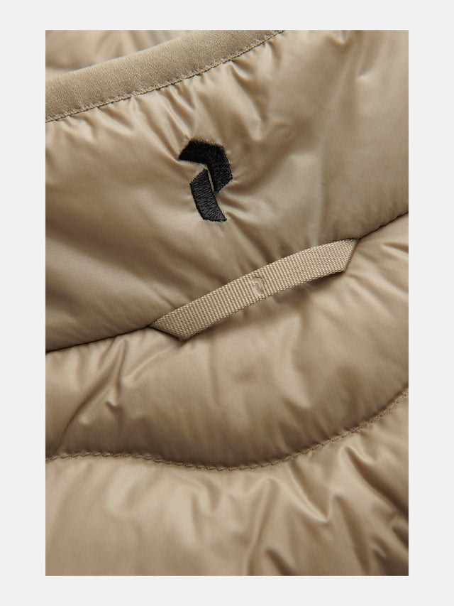 W Helium Vest - True Beige