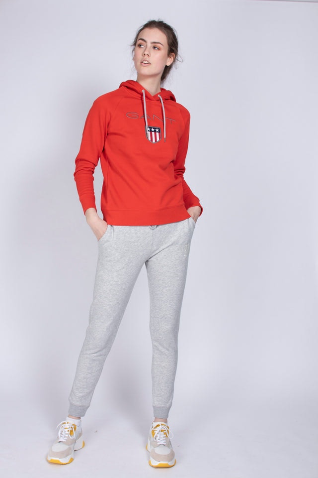 Shield Sweat Hoodie - Blood Orange - GANT - Gensere - VILLOID.no