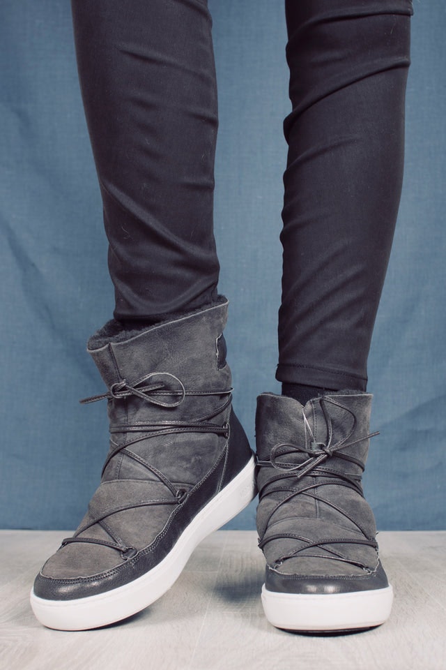 Moon Boot Puls Low Shearlin - Grey - Moon Boot - Sko - VILLOID.no