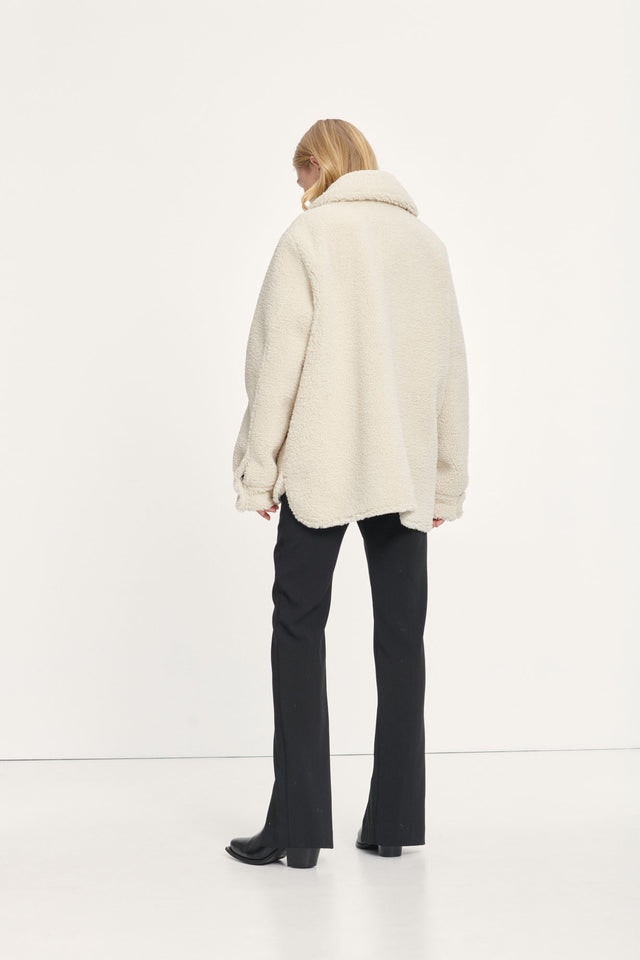 Aylin Jacket - Whisper White - Samsøe Samsøe - Jakker - VILLOID.no