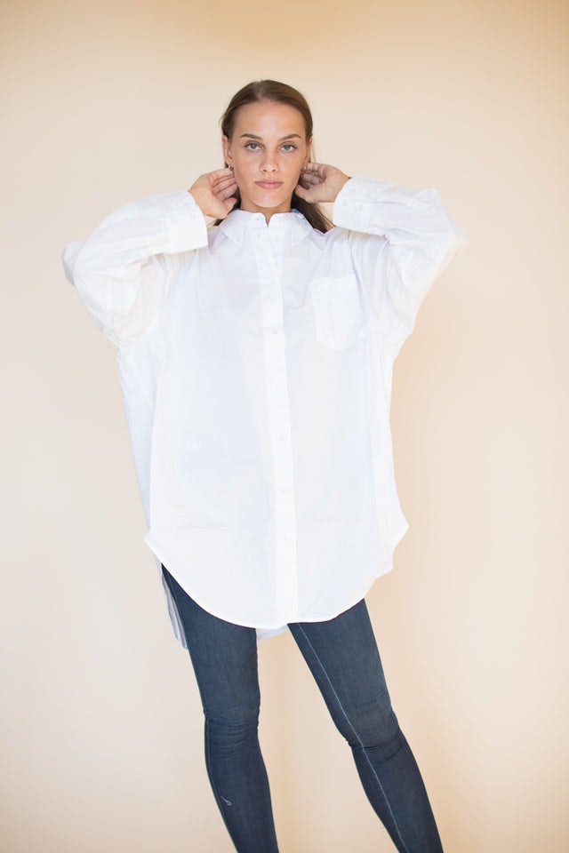 Masculin solidshirt - White - Line of Oslo - Bluser & Skjorter - VILLOID.no