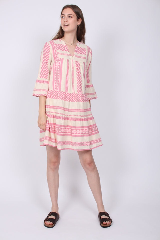 Gunvor Aztec Dress - Pink - Neo Noir - Kjoler - VILLOID.no