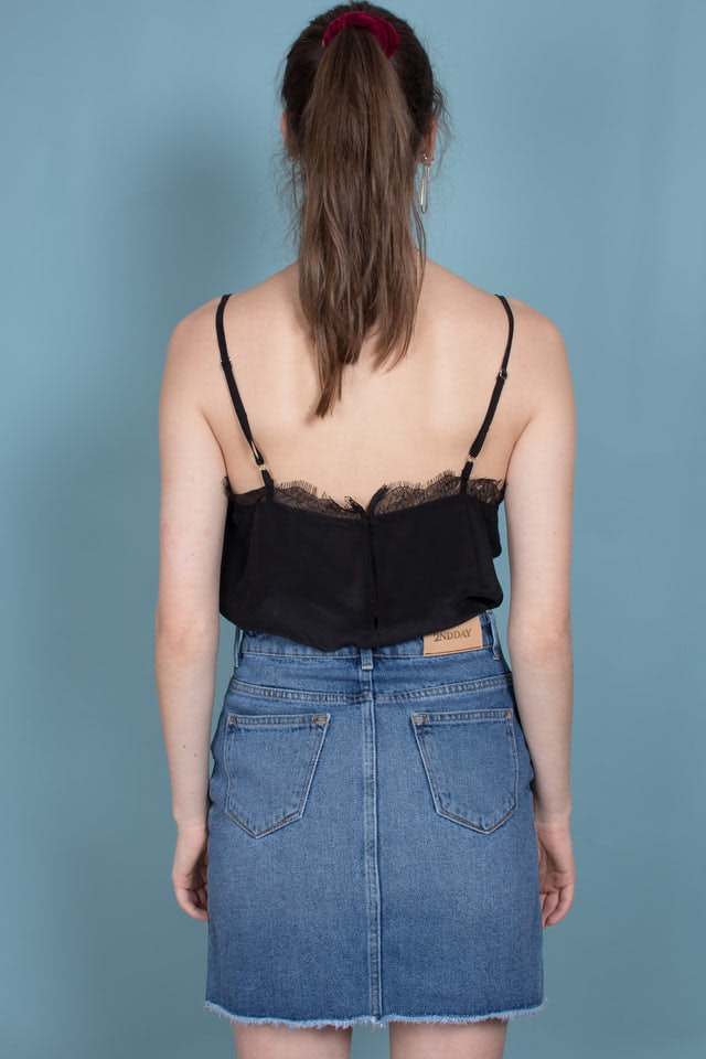 Macy Strap Top - Black - Second Female - T-skjorter & Topper - VILLOID.no