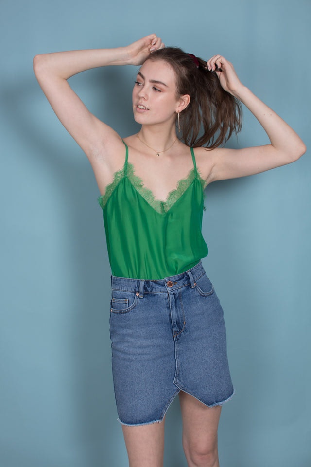 Macy Strap Top - Medium Green - Second Female - T-skjorter & Topper - VILLOID.no
