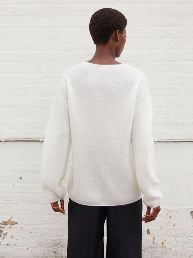 Rhila - Soft White