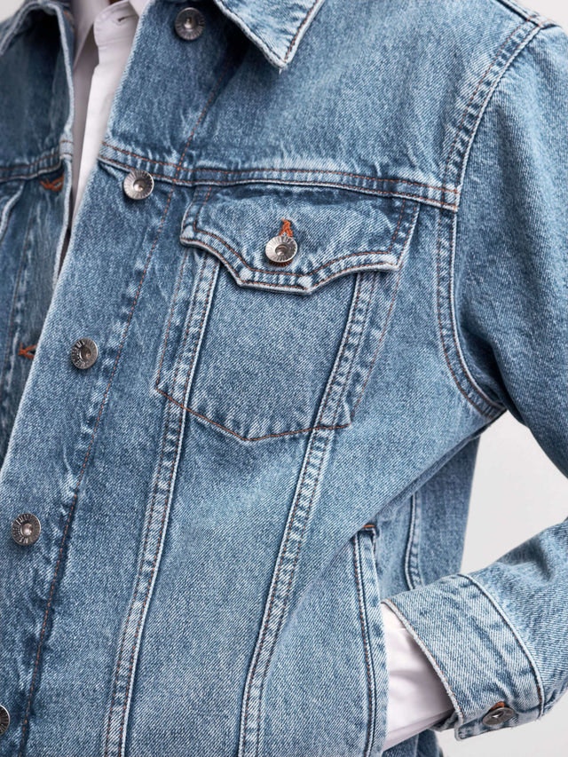 Nuine - Medium Blue