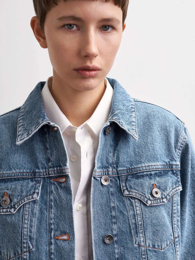 Nuine - Medium Blue