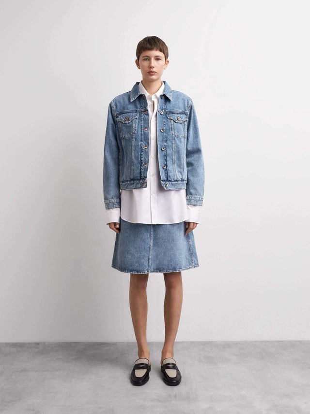 Nuine - Medium Blue