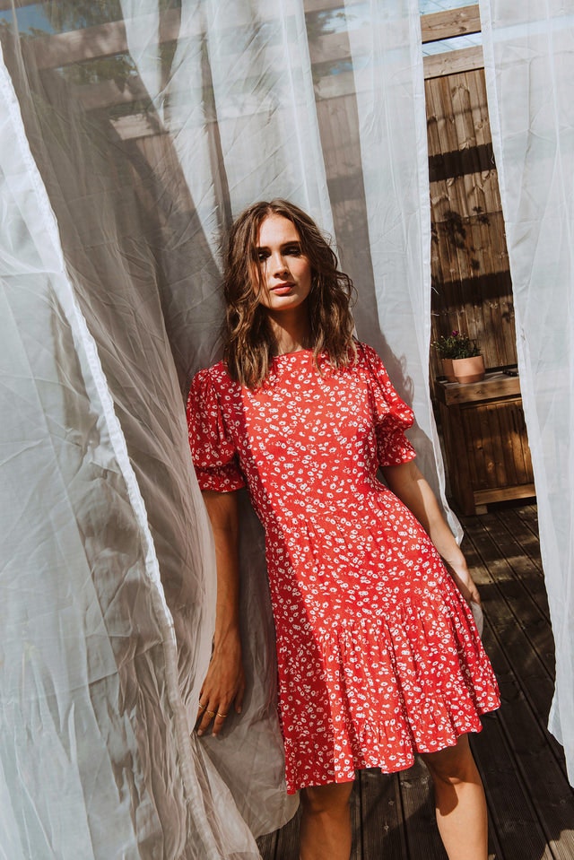 Vivian Dress - Strawberry