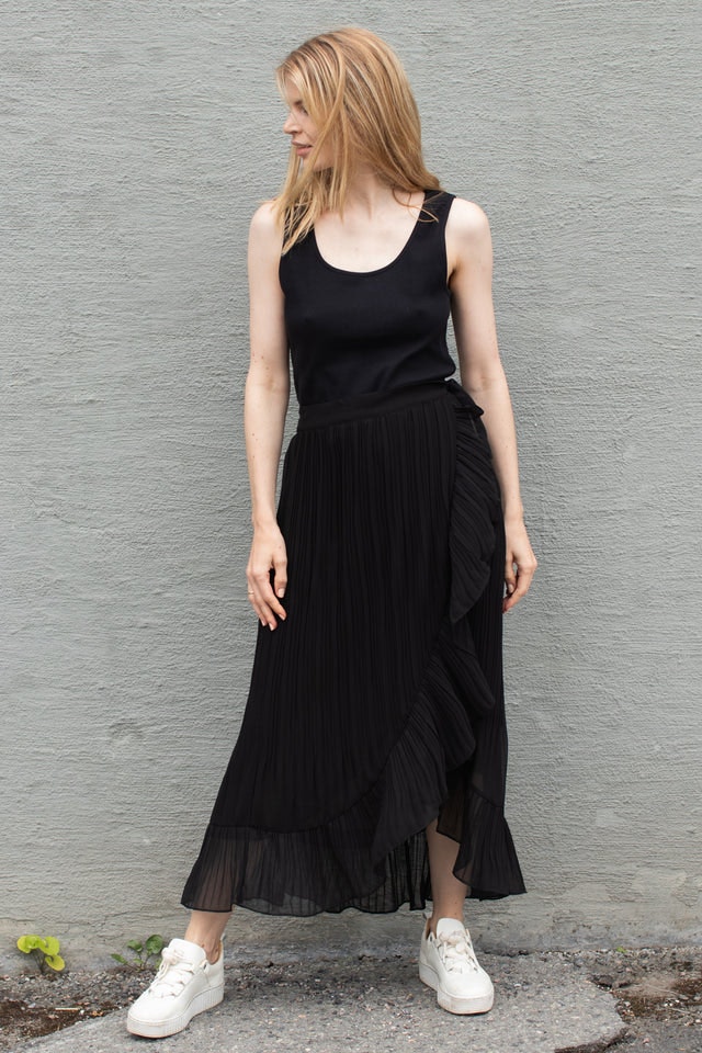 Mounce Long Wrap Skirt - Black - Second Female - Skjørt - VILLOID.no
