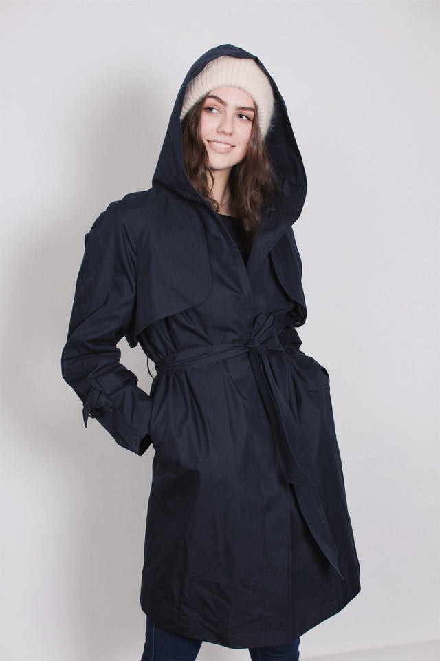 Trench Coat - Blue Nights - MAUD - Jakker - VILLOID.no