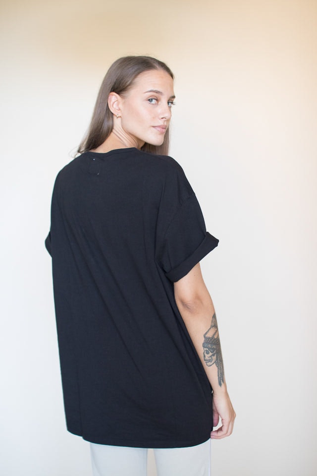 Yvettetop - Black - Line of Oslo - T-skjorter & Topper - VILLOID.no