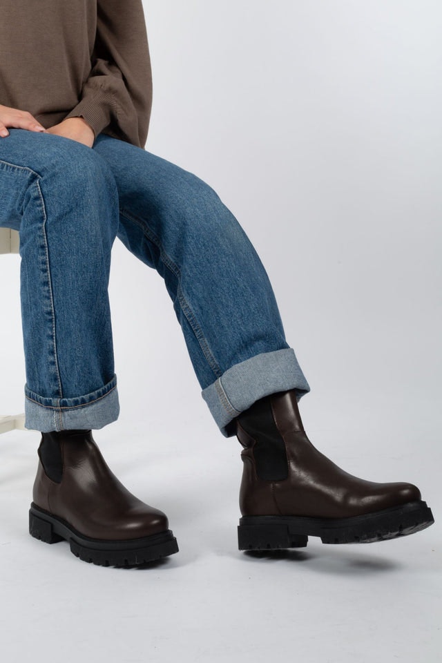 Prima - Dark Brown