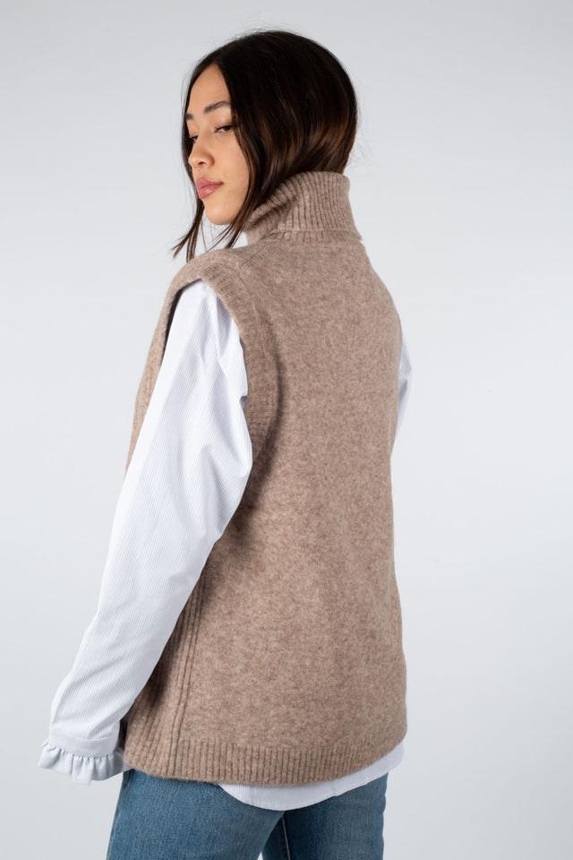 Elisha Neck Waist Coat - Oat Melange