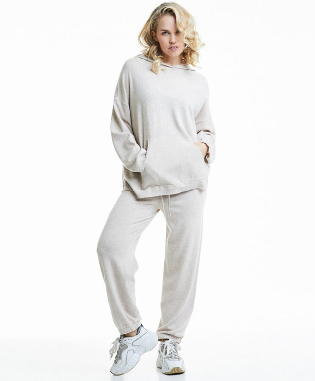 Hillary Sweater - Sand - Line of Oslo - Gensere - VILLOID.no