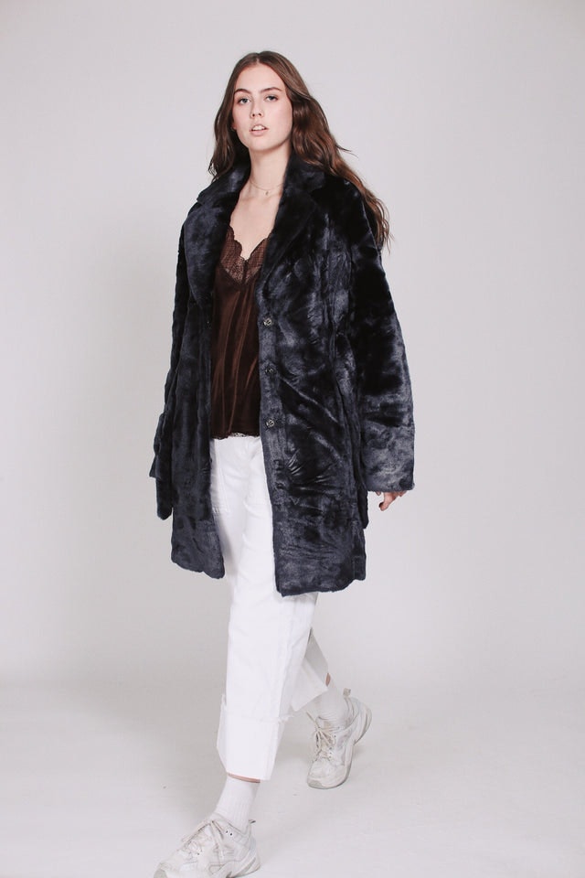 Barbara Faux Furcoat - Blue - Line of Oslo - Jakker - VILLOID.no