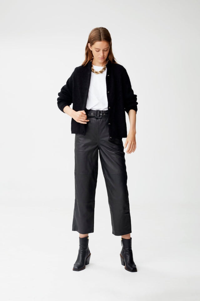 DebbieGZ Short Cardigan - Black
