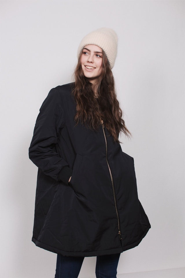 Buzz jacket - Black - Line of Oslo - Jakker - VILLOID.no