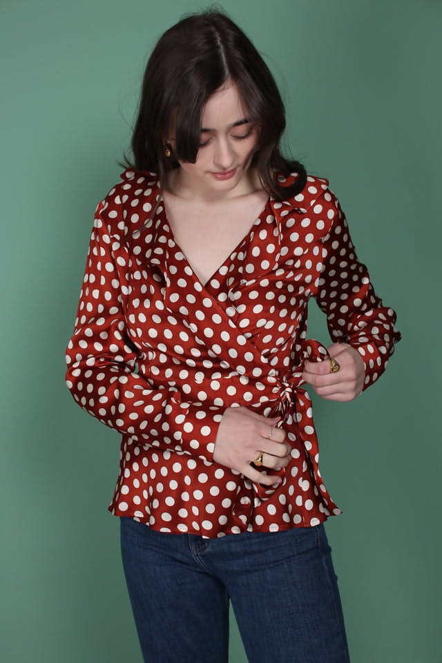 Spotty Wrap Blouse - Rustic Brown - Second Female - Bluser & Skjorter - VILLOID.no