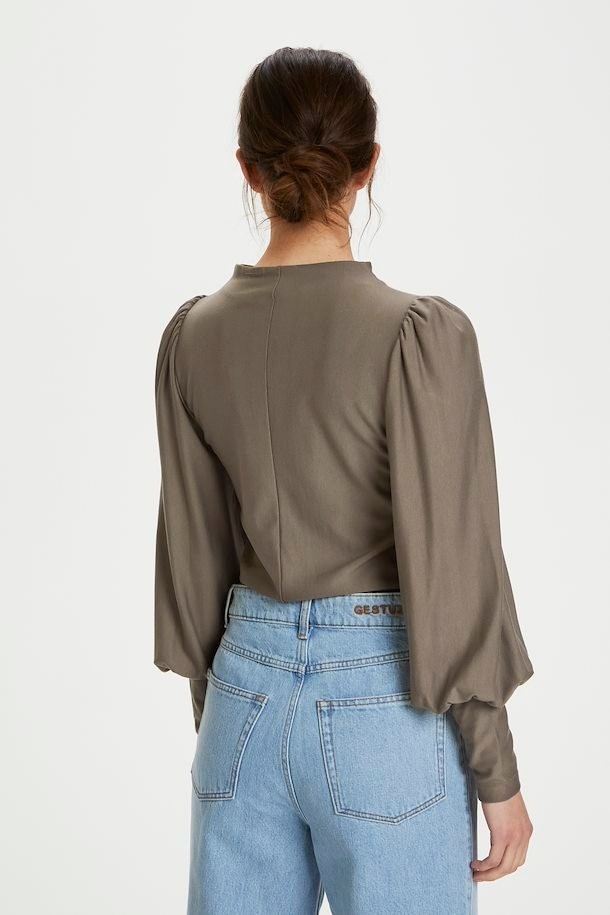 RifaGZ Puff Blouse - Earth - Gestuz - Bluser & Skjorter - VILLOID.no