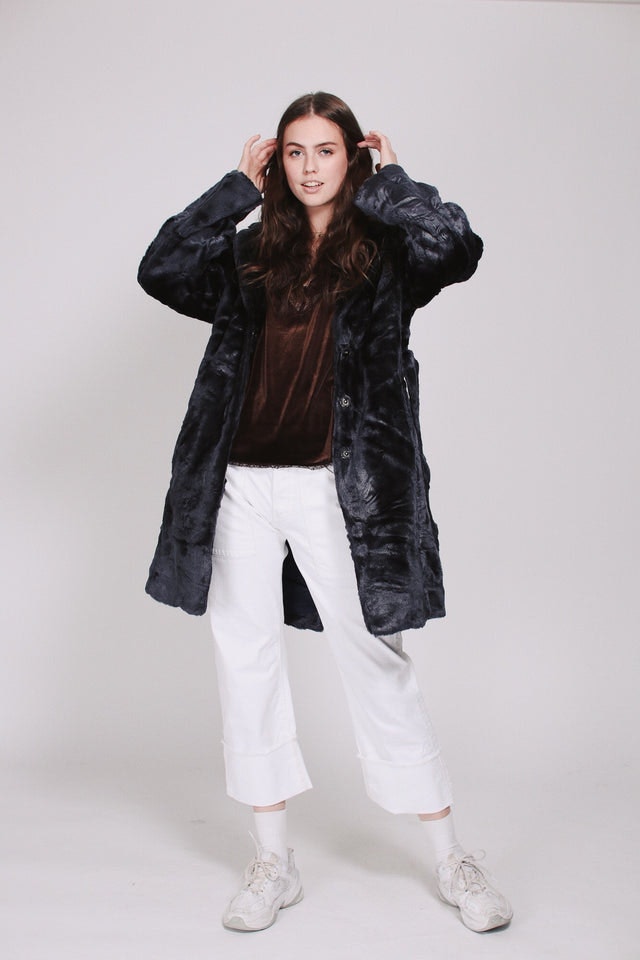 Barbara Faux Furcoat - Blue - Line of Oslo - Jakker - VILLOID.no