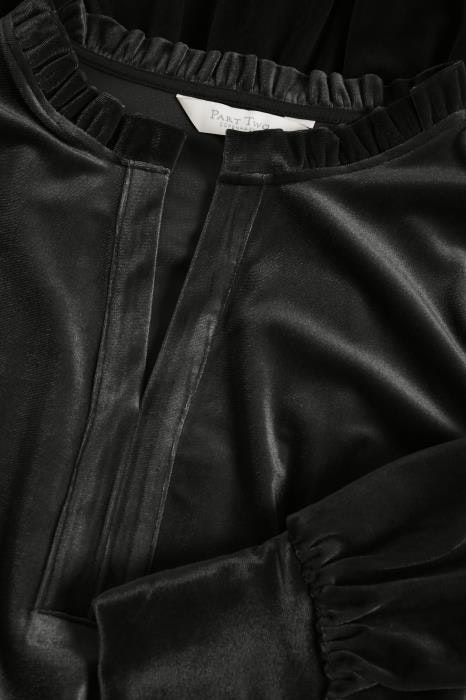 ViggasePW - Black - Part Two - Kjoler - VILLOID.no