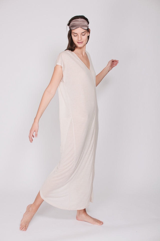 The Kaftan Dress - Natural White - AWAN - Loungewear - VILLOID.no