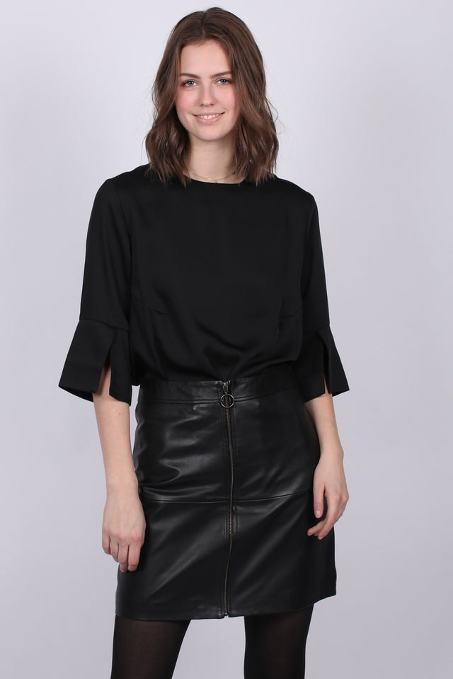 Lilian - Black - Whyred - Bluser & Skjorter - VILLOID.no