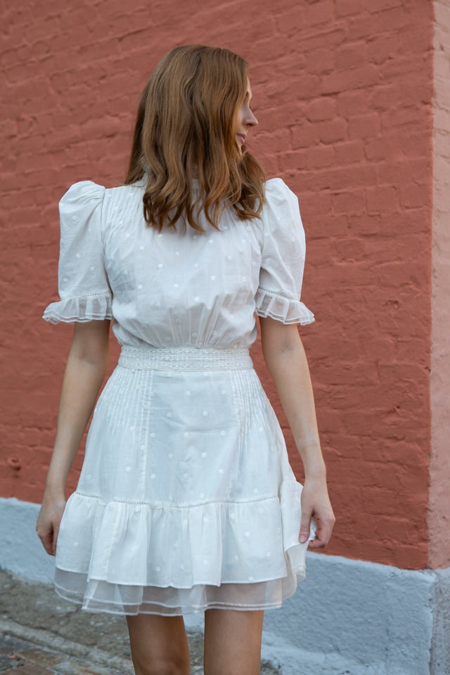 Amelia - White